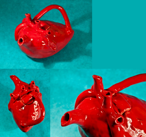 Anatomic_Heart_Teapot_ProPic_by_ThisUsernameFails