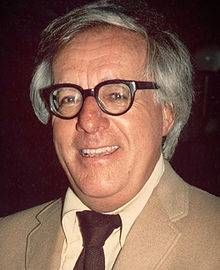 220px-Ray_Bradbury_(1975)_-cropped-