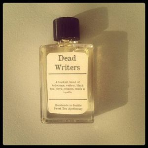 dead writers perfume