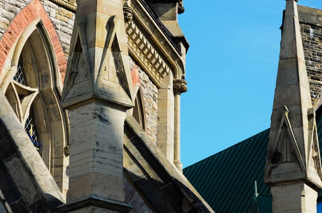 library of parliament canada exterior