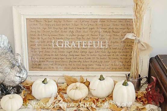 bookish thanksgiving decor