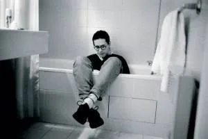 aira-bathtub