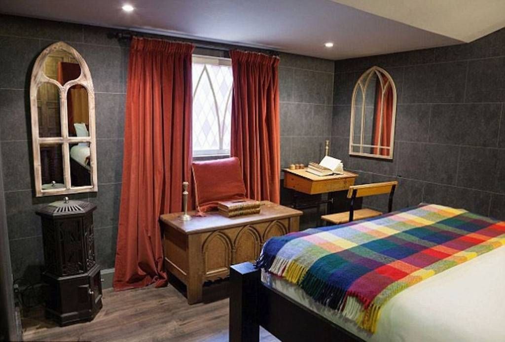 harry-potter-themed-georgian-house-hotel-3