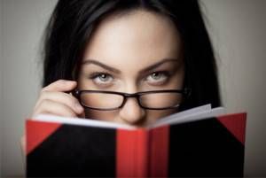 sexy-woman-reading-book