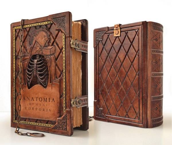 Anatomia Humani Corporis Leather Journal