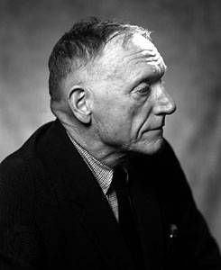 Robert Penn Warren, c. 1968. Image in the public domain.