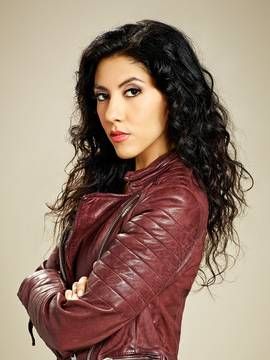 BROOKLYN NINE-NINE: Stephanie Beatriz as Detective Rosa Diaz. BROOKLYN NINE-NINE premieres Tuesday, Sept. 17 (8:30-9:00 ET/PT) on FOX. ©2013 Fox Broadcasting Co. Cr: Mary Ellen Matthews/FOX