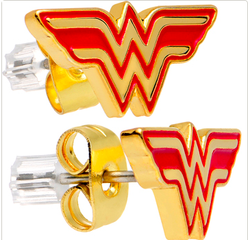 officially-licensed-gold-plated-cut-out-wonder-woman-stud-earrings