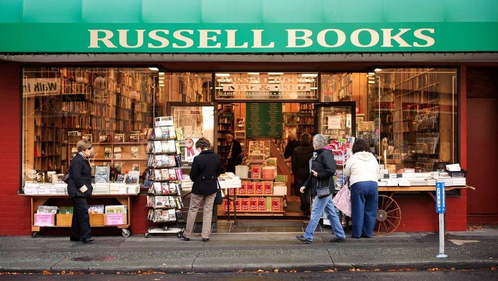 mysterious bookstore zones russell books