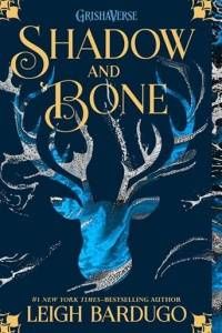 Shadow and Bone de Leigh Bardugo nouvelle couverture