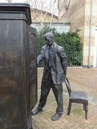 "The Searcher" - C.S Lewis Statue at Holywood Arches Library in Belfast - stop on the C.S. Lewis trail in Belfast