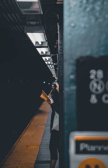 reading-on-public-transit-morning-commute