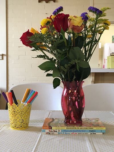 Book Themed Baby Shower: Centerpiece