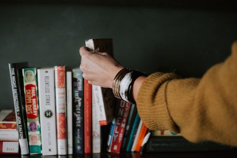 Having A Preference On The Shape Of Books | BookRiot.com