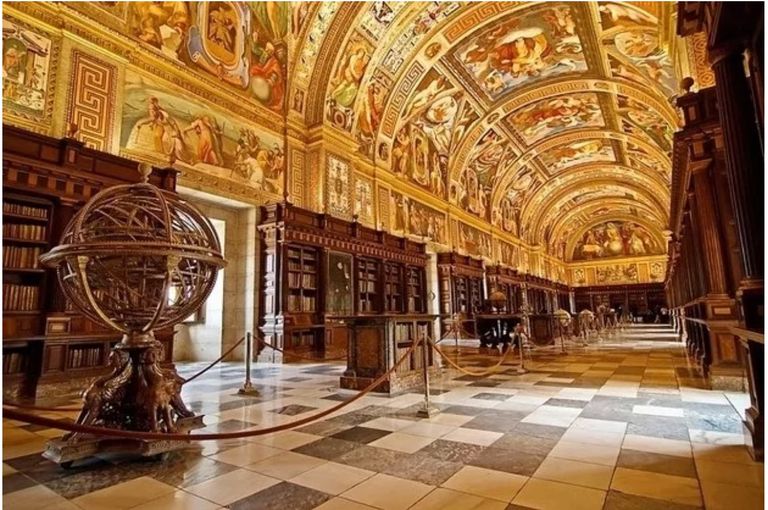 25-libraries-every-voracious-reader-must-visit-critical-linking-april