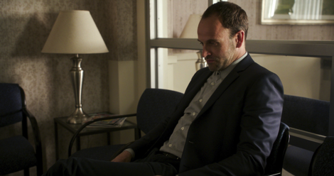 Jonny Lee Miller as Sherlock Holmes in Elementary | Sherlock Holmes' mental health