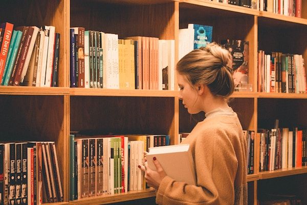 7 Ways to Break Out of Your Reading Comfort Zone | BookRiot.com
