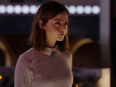 Books your favorite Doctor Who companions are reading: Clara