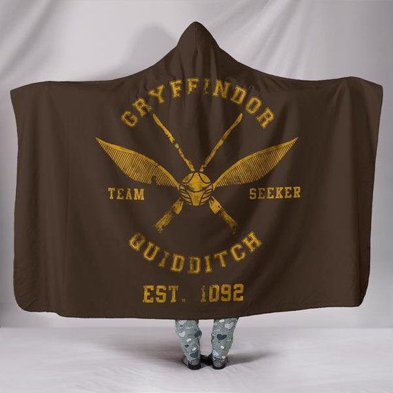 gryffindor quidditch harry potter hooded blanket