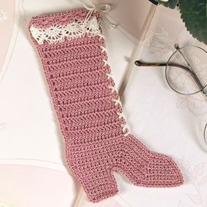 Crochet Victorian Boot Bookmark From Leisure Arts