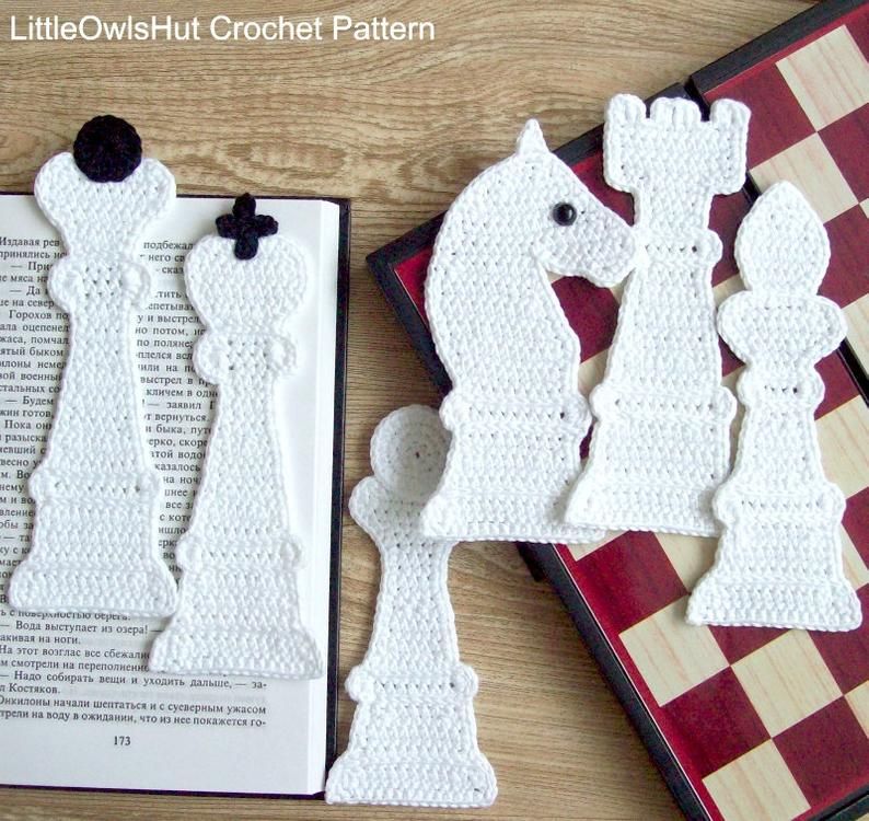 25 Easy And Adorable Crochet Bookmark Patterns - 45