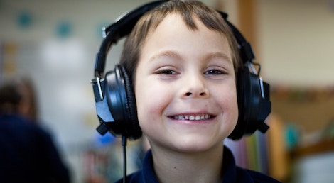 15 Of The Absolute Best Podcasts for Children’s Books
