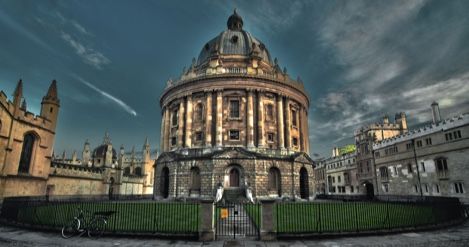 bodleian library feature photo by Maupertius