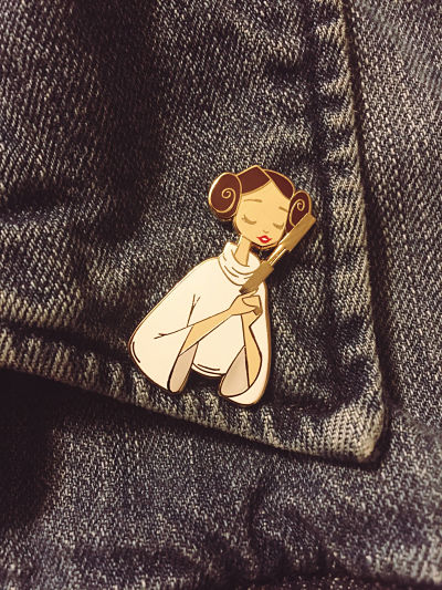 Princess Leia blaster enamel pin