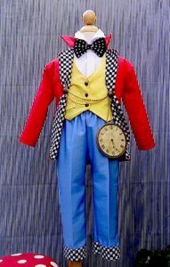 Magical Alice in Wonderland Costumes For Your Next Party Or Halloween - 96