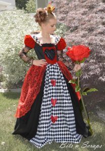 Magical Alice in Wonderland Costumes For Your Next Party Or Halloween - 23