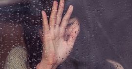 emotional sad crying woman feature 640x340