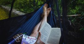 summer reading in a hammock feature 640x340