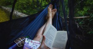 summer reading in a hammock feature 640x340