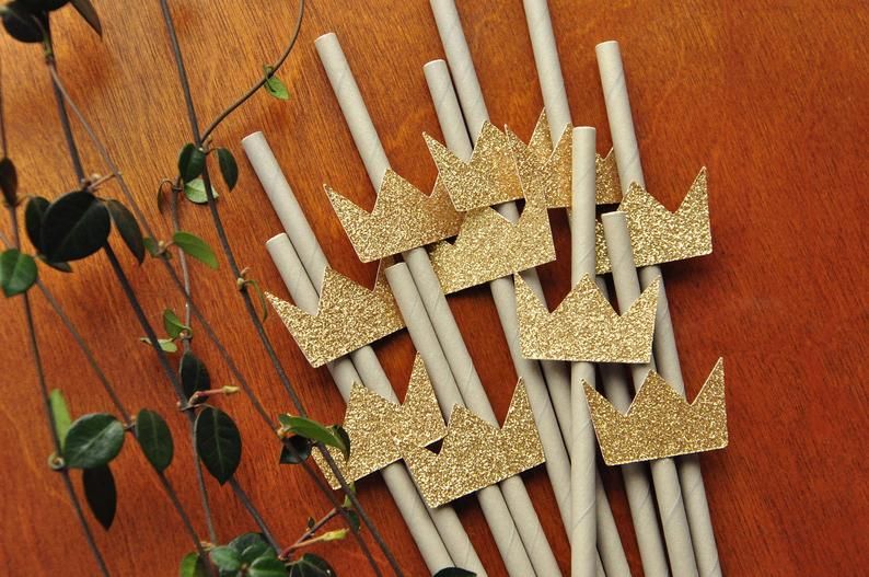 where the wild things are crown straws