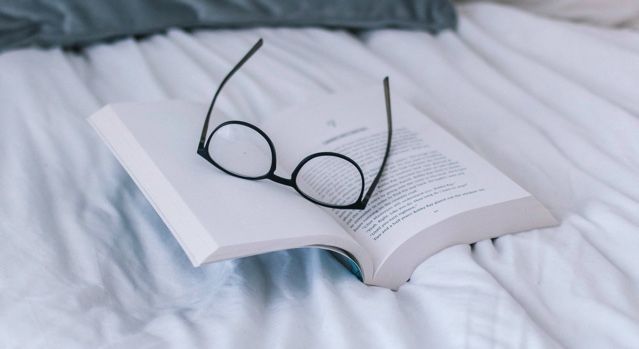 Should You Stay Up Late to Finish Your Book  The Pros And Cons - 88