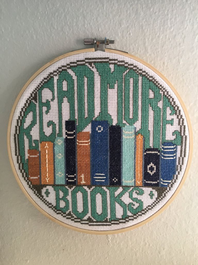 Cross stitch of "Read more books"