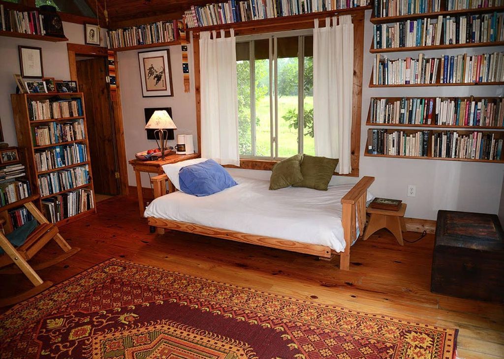 Plan Your Dream Reading Vacation in a Literary Airbnb - 66