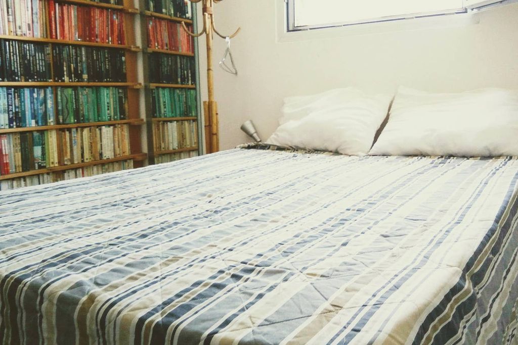 Plan Your Dream Reading Vacation in a Literary Airbnb - 50