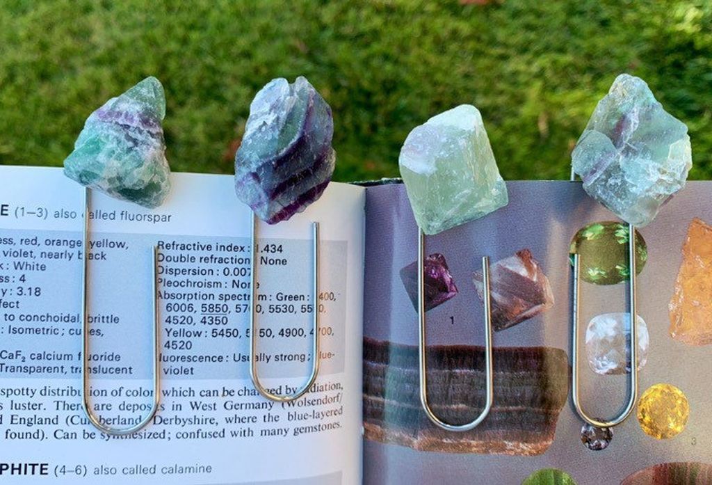 Save Your Page With These Crystal Bookmarks - 61