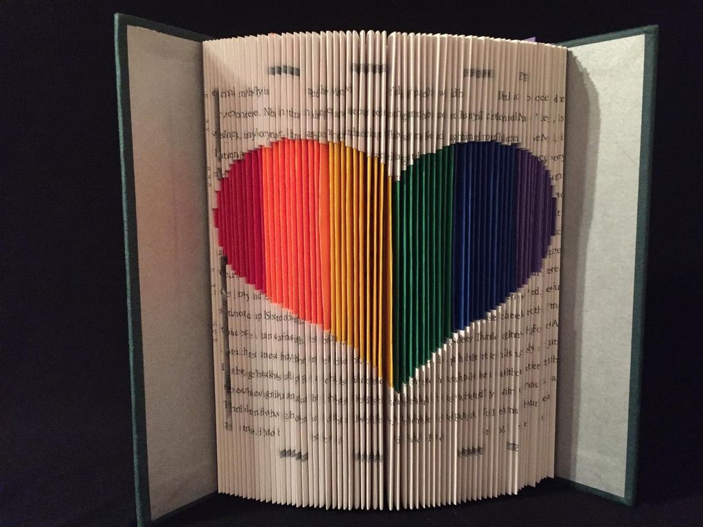 The Best Mind Boggling Book Sculptures You Can Own - 8