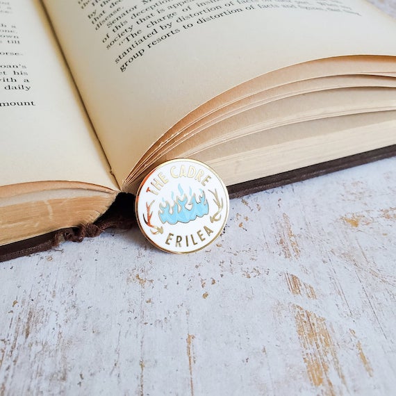 Cadre pin from Throne of Glass series