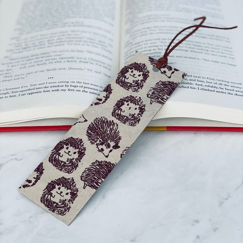 No Dog Earing Necessary With These 50 Rad Animal Bookmarks - 80