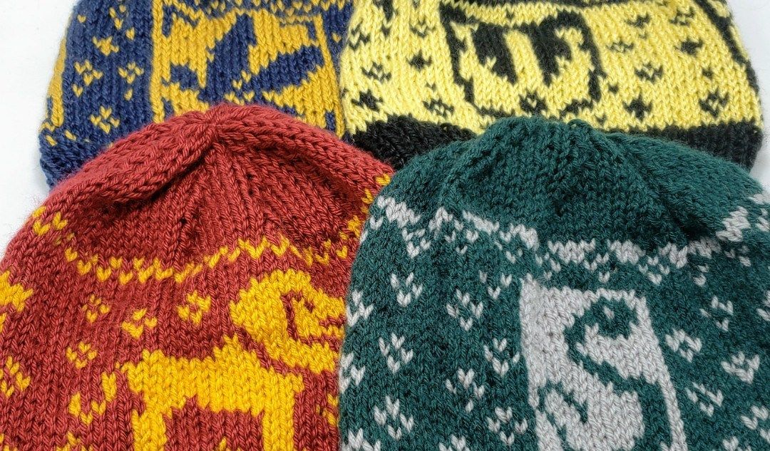 Book Themed Knitting Patterns - 41