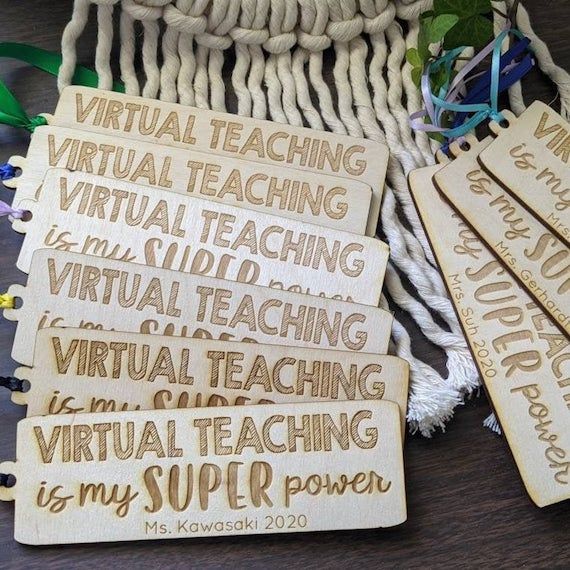 Bookish Accessories for Virtual Teaching - 44