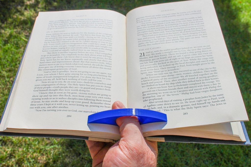 Ergonomic Thumb Book Ring