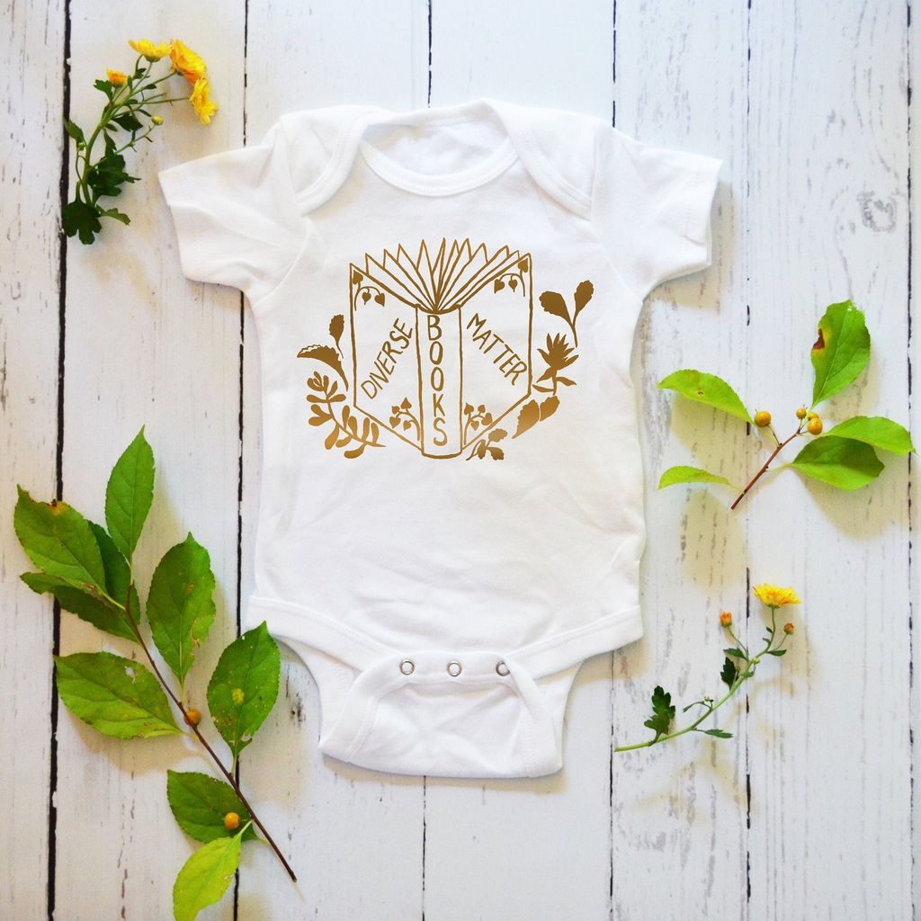 28 Bookish Baby Clothes To Give Young Ones Literary Style - 9