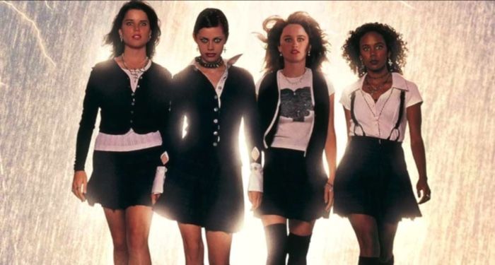 movie still from THE CRAFT (1996) https://www.imdb.com/title/tt0115963/mediaviewer/rm1231819264