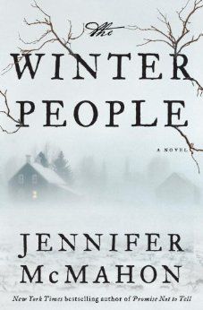 couverture de The Winter People de Jennifer McMahon, mettant en vedette une maison à peine vue à travers une tempête de neige