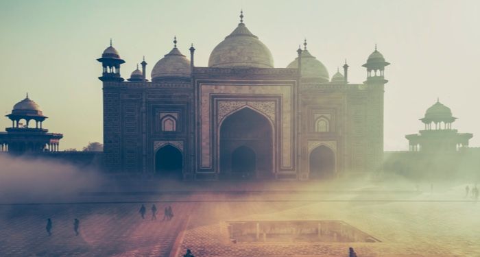 image of monument in Agra, India https://unsplash.com/photos/qaZofx5ePm8