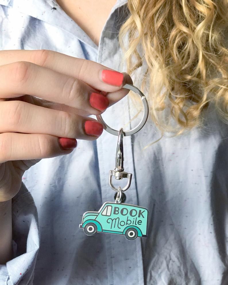 15 Keychains to Add a Little Bookish Spice to Your Life - 62